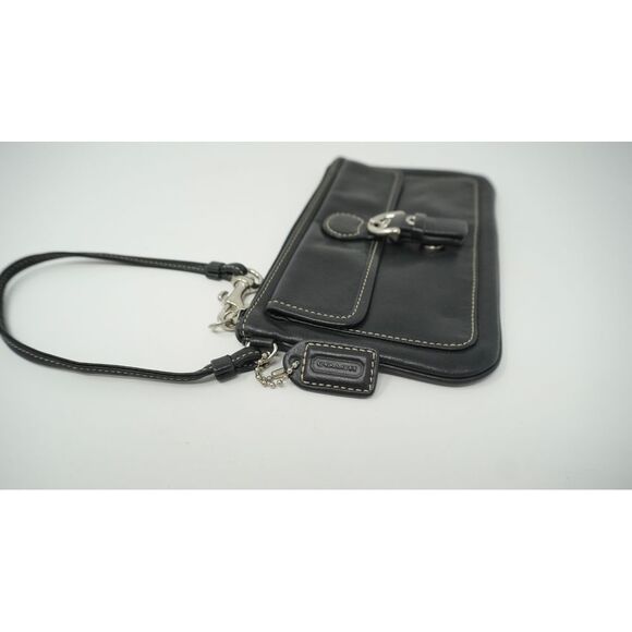 Vintage Coach Black Leather w/Front Pocket Buckle Snap Flap Pocket Wristlet - Picture 4 of 4